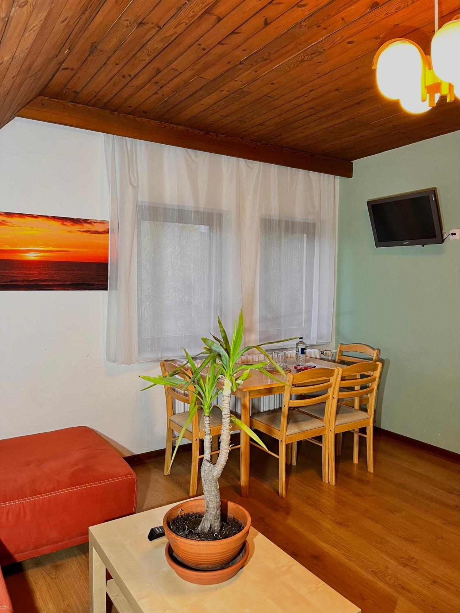 Vila Morava Hotel Liptovský Mikuláš Exterior foto