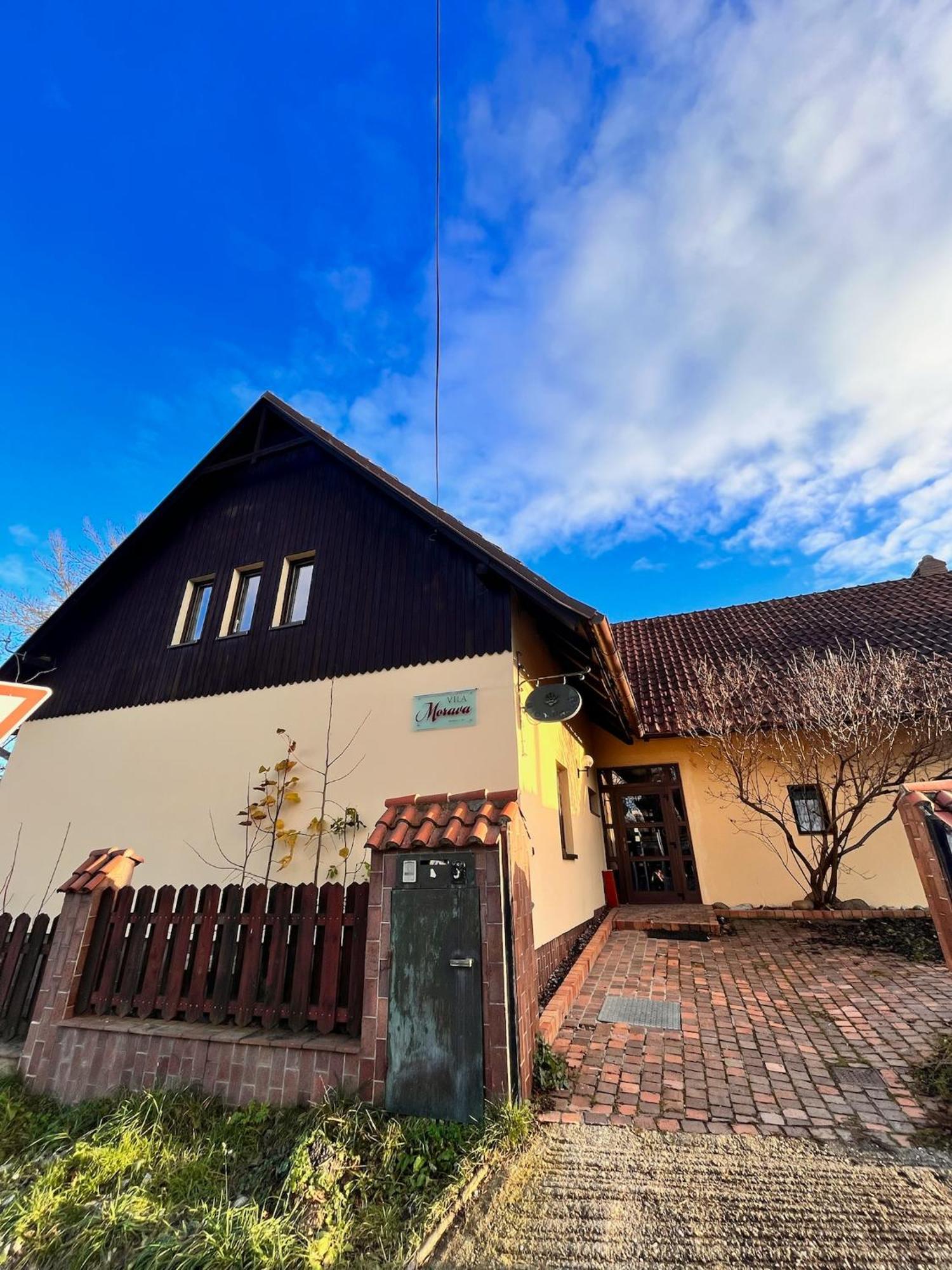Vila Morava Hotel Liptovský Mikuláš Exterior foto